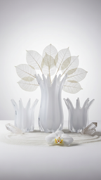 Lyra Vase
